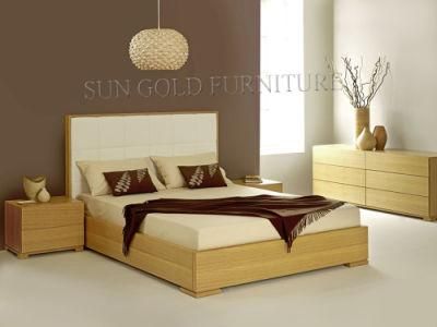Wooden Bed with Leather Bed Head for Bedroom Furniture (SZ-BF145)