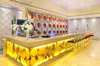 U Shape Translucent Marble LED Light Commercial Bar Counter for Restaurant