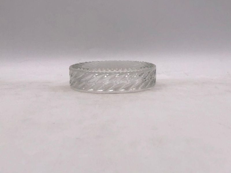 Elegant Clear Glass Candle Holder with Pattern and Glass Lid