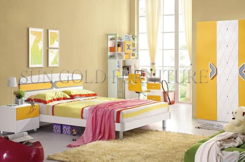 Modern Elegant Home Furniture High Gloss Bedroom Sets (SZ-BF079)