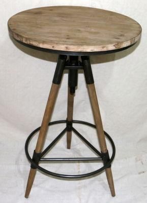 Offering Bar Chairs Made of Wood and Metal with Vintage Style