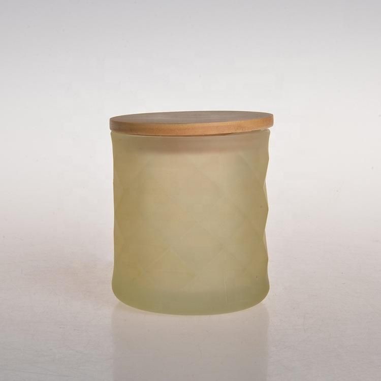 Chinese Factory Frosted Style Glass Candle Holder Jar with Wooden Lid