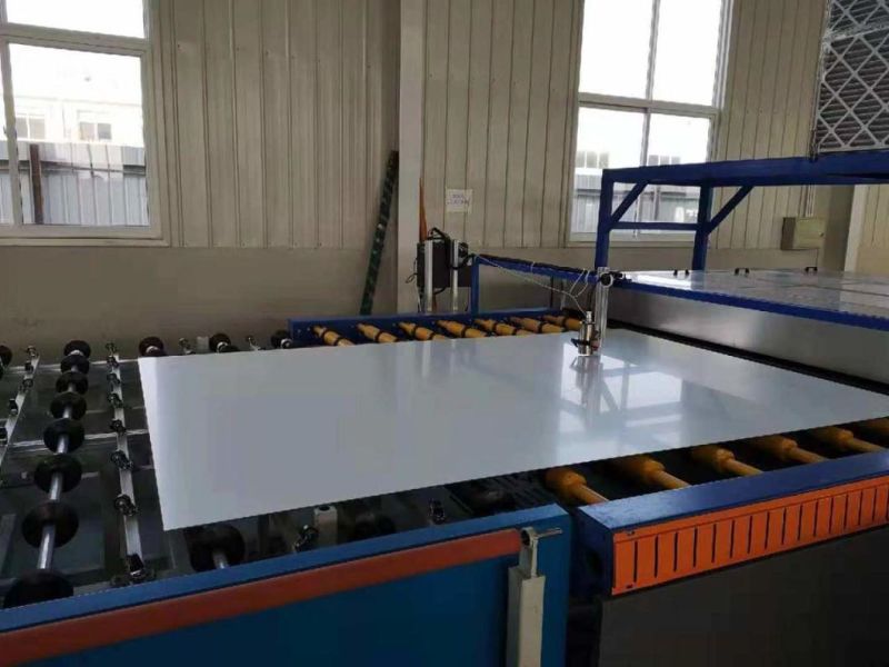 1.8mm 2mm 3mm Aluminum Coated Mirror Sheet Glass Manufacturer