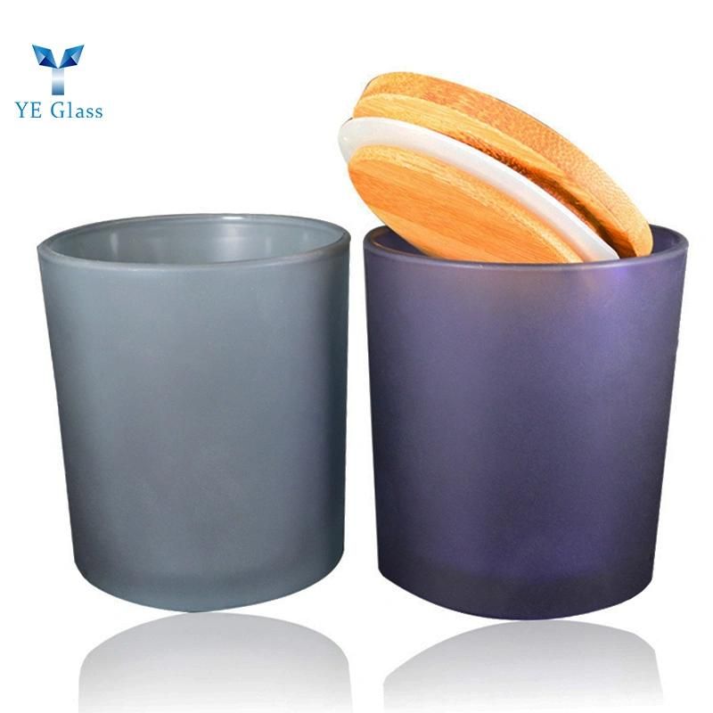 Customized Black Matte Glass Candle Holder with Bamboo Lid for Home Decoration