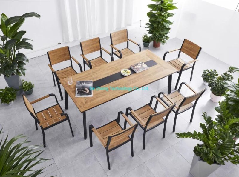 Modern European Glass Dining Table Extendable Modern Garden Furniture Factory Direct Sales Extendable Table