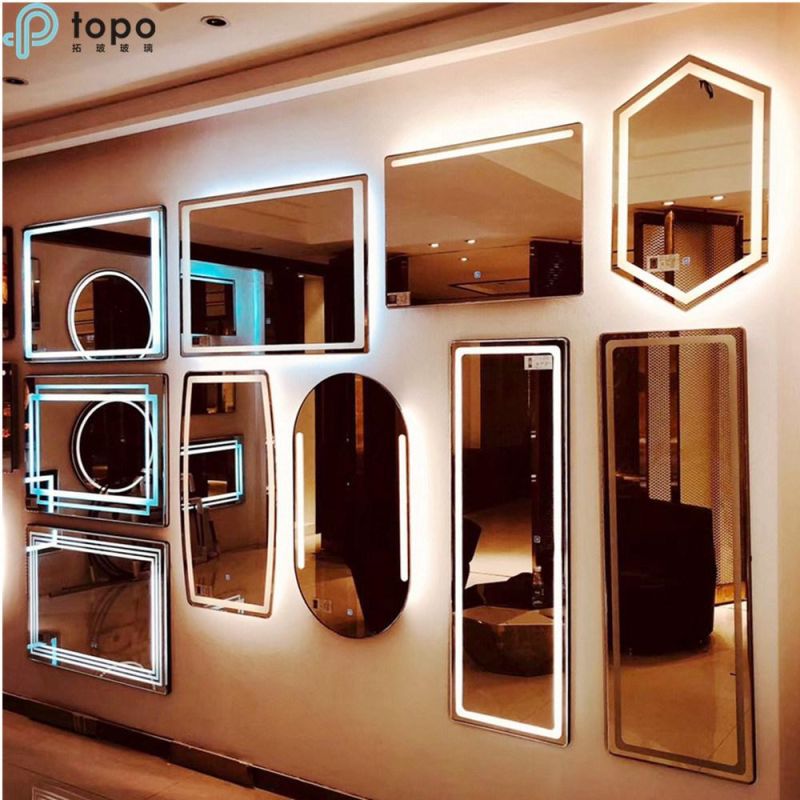 H500mm*700mm Wall Mounted LED Light Makeup Mirror for Luxury Hotel (MR-YB1-DJ004)