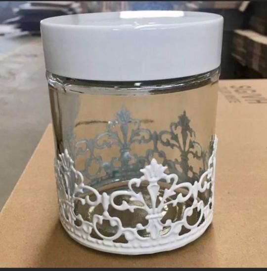 Glass Candle Holder with Different Design and Color Article Pattern