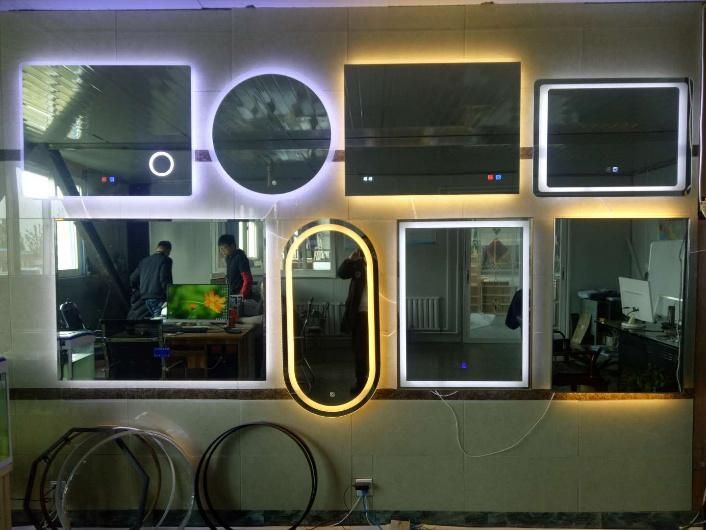 Good Quality Fancy Bathroom Mirror with LED Strips Lights