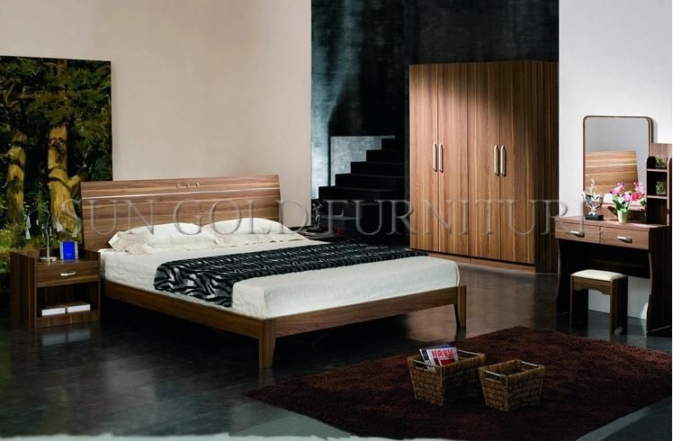 Bedroom Furniture Sets Luxury Melamine Board Wood Hotel Bed (SZ-BT003)