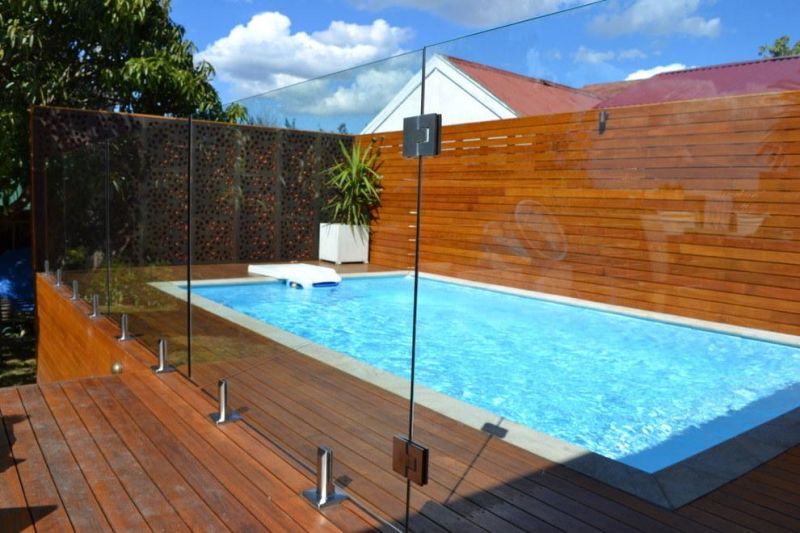 Spigot Grass Clamp Rail Clear Glass Railing for Swimming Pool
