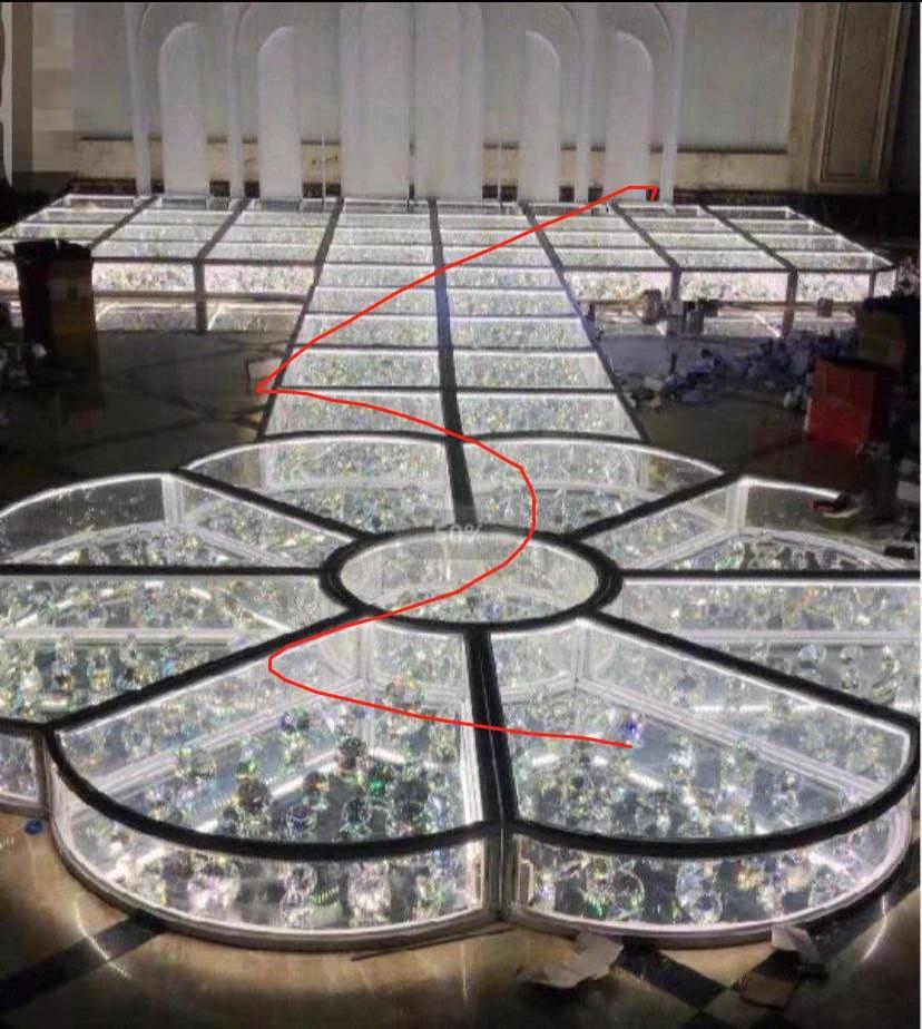 Yc-PF01 Easy Assemble Square Shape Diamond Tempered Glass Wedding Stage Runway with Flower and Light Decoration Platform