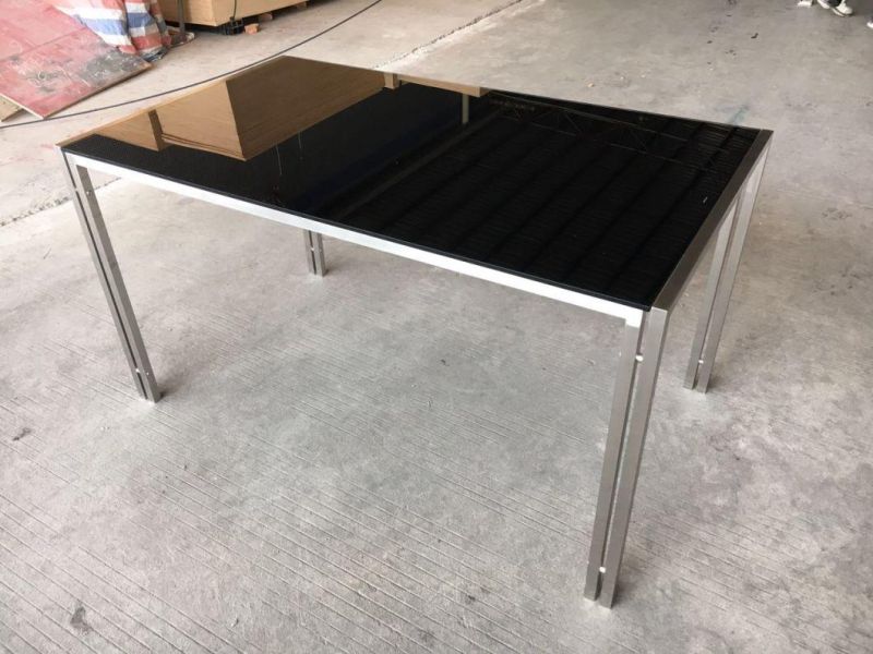 Modern Dining Room Furniture Tempered Glass Top Stainless Steel Dining Table