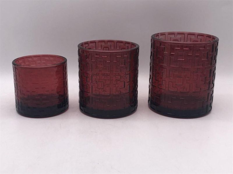 Red Transparent Glass Candle Holder with Variuos Pattern for Decoration