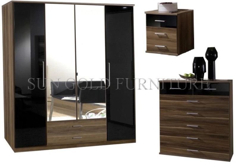 Modern Three Sliding Doors Wardrobe (SZ-SW002)