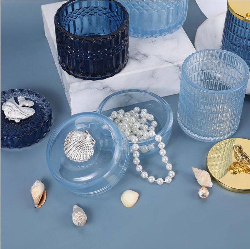 Factory Price Luxury Glass Candle Jar Ocean Set Round Glass Candle Holder with Shell and Starfish Lid