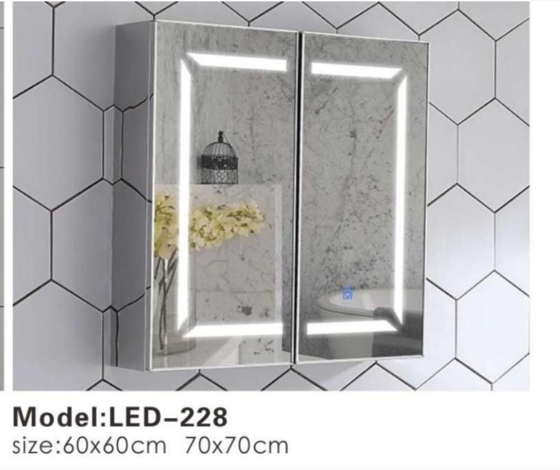 Round Simple CE American LED Smart Glass Bathroom Furniture Mirror