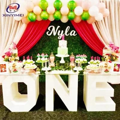 Popular Wedding Event Use White Letter Cake Table Decor with Glass Top