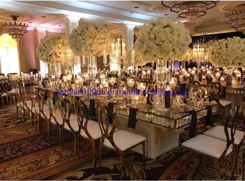 Latest China Manufacturer Dreamlike Gold Metal Frame Glass Wedding Dining Table for Events