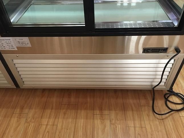 Glass Door Bakery Refrigerator Showcase Ice Cream Fridge Chiller Cake Display Cooler for Cold Beverage Can